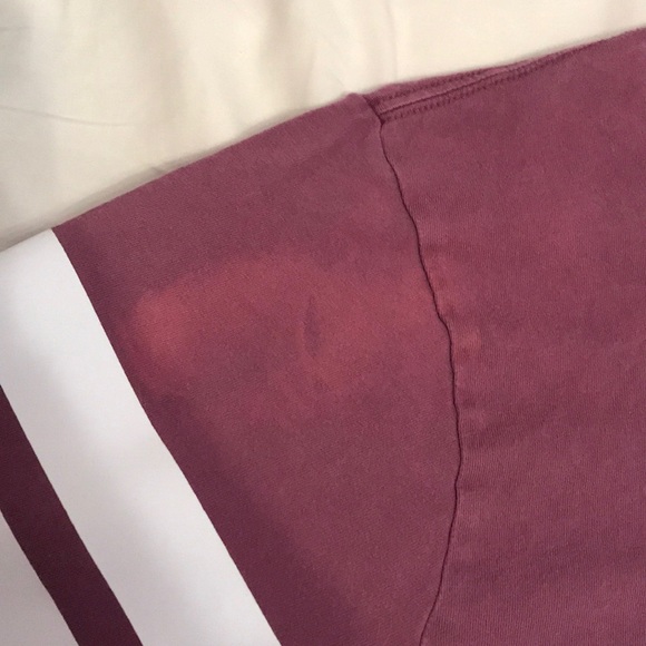 VS Pink Pocket T-Shirt - Picture 5 of 5